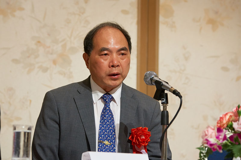 詹石窗　四川大学老子研究員院長・四川大学教授、一般財団法人日本タオイズム協会名誉理事